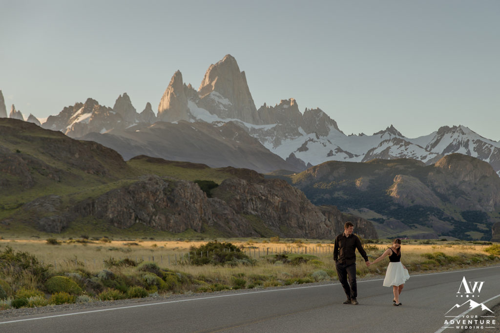 What is an adventure wedding - Couple in Patagonia