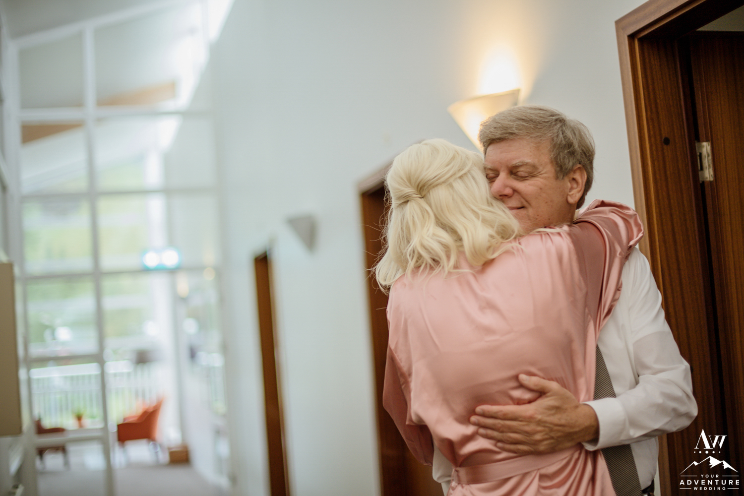 Icelandair Klaustur Wedding