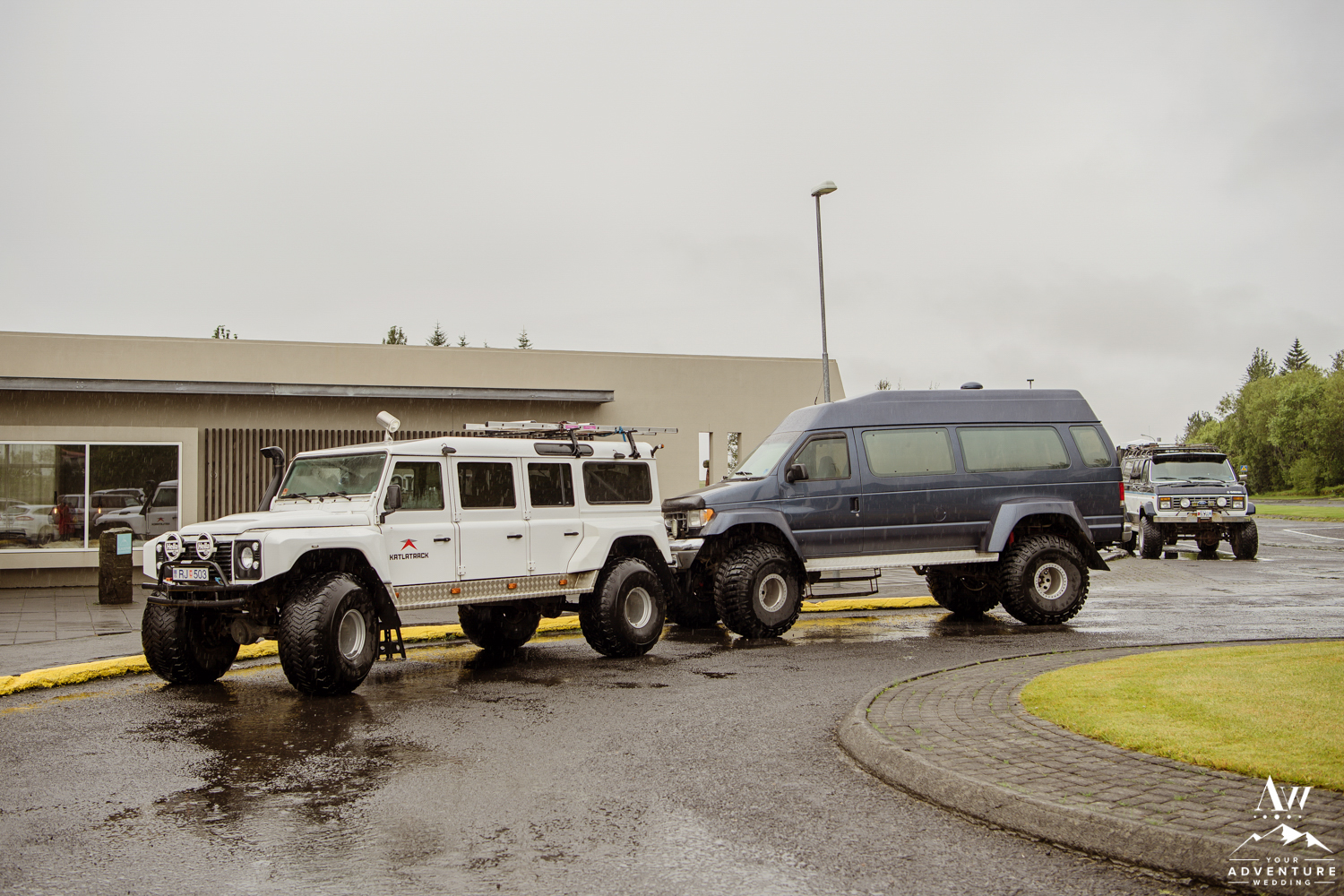 Iceland Super Jeep Wedding