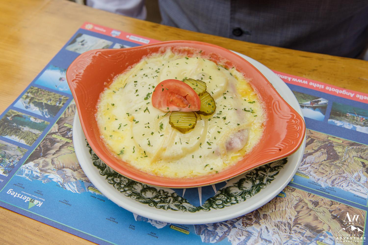 Oeschinensee Lake Lunch Special
