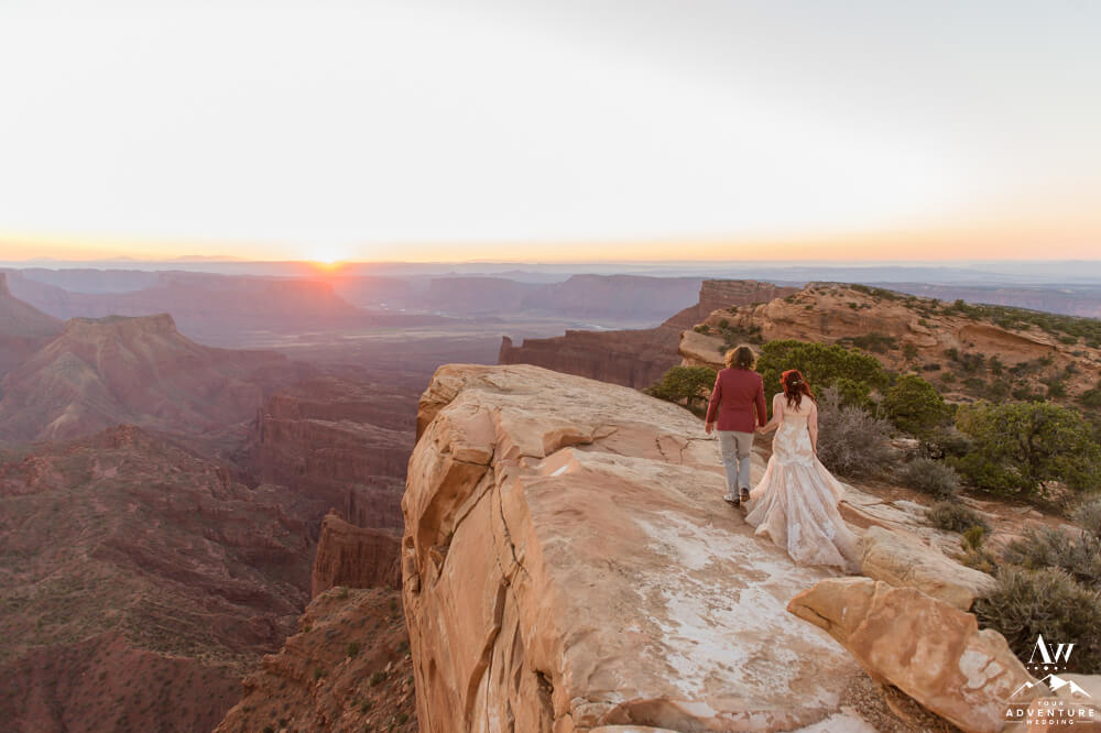 Moab Utah Elopement Couple on top of the world