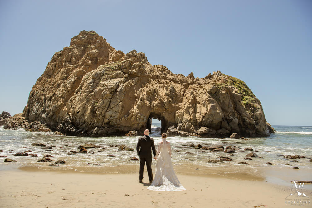 Big Sur Wedding Couple at Pfeiffer Beach